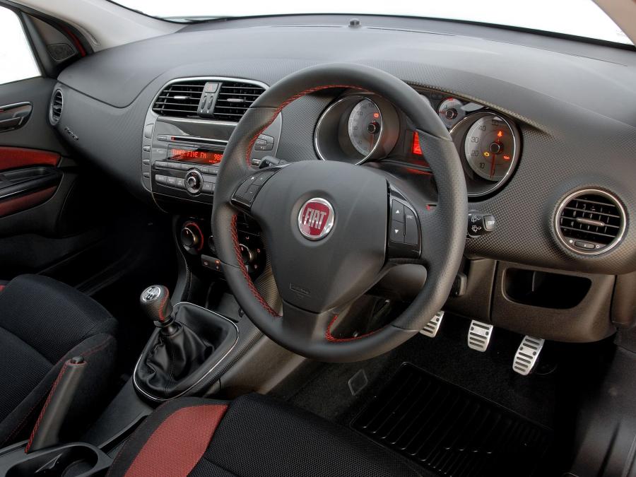  Fiat Bravo 2007 года  (ZA) (фото 4 из 12)